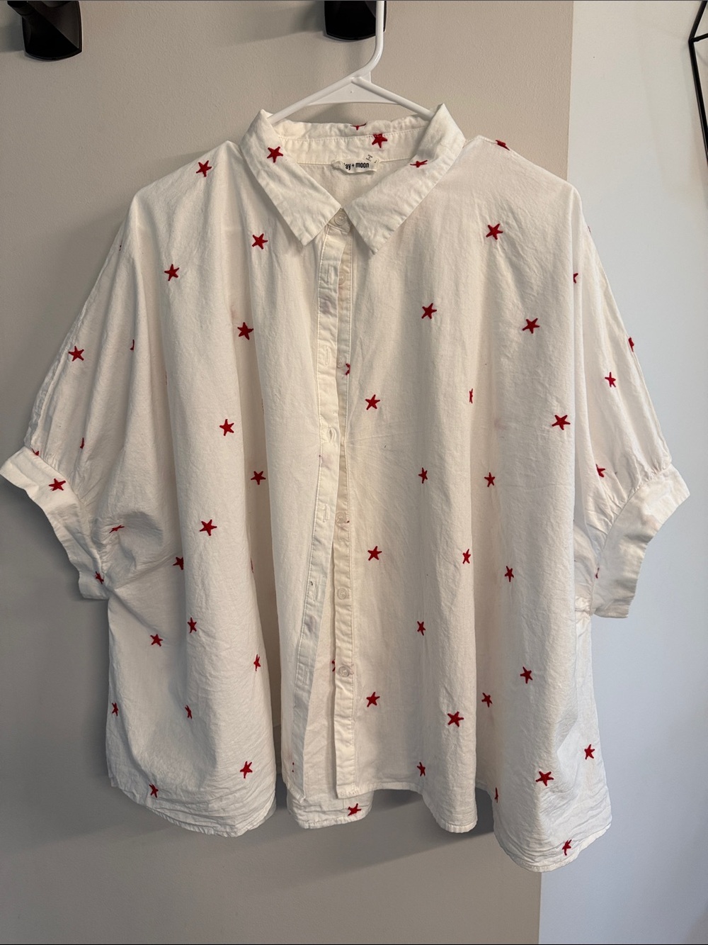 Dolman White Button-Down Shirt with Red Star Embroidery